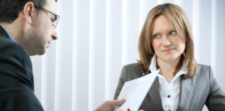 Качества соискателей, к которым работодатели негативно относятся