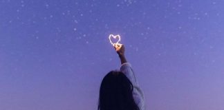 Тест для девушек: узнайте, какой любовной магией вы владеете