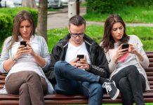 Тест покажет, насколько вас поработили гаджеты