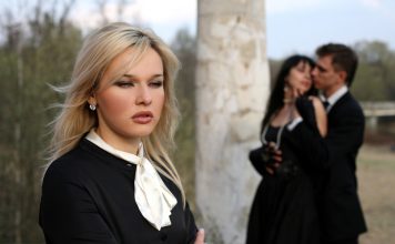 Подслушанная в автобусе история о том, как жительница Крыма соблазнила чужого мужа и оставила его жену вдовой