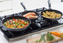 КАК ВЫБРАТЬ КАЧЕСТВЕННУЮ И БЕЗОПАСНУЮ СКОВОРОДКУ