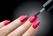 Шеллак маникюр