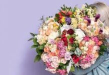 Доставка цветов Новая Каховка: когда чувства можно обнять