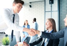 Чем занимается рекрутинговое агентство?