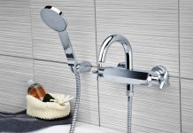 Какой смеситель лучше выбрать в ванную комнату?