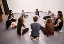 Курс актерского мастерства в Москве: куда пойти, чтобы загореться сценой